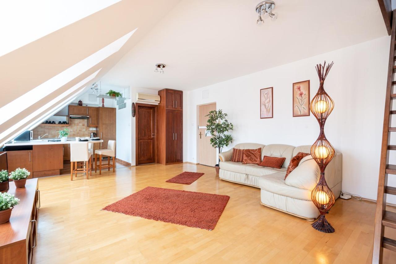 Beautiful Apartment With Ac Budapeszt Zewnętrze zdjęcie